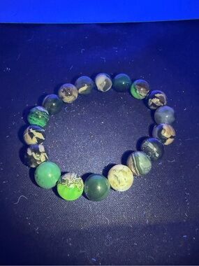 *UV Reactive* Volcano Agate 10mm Beaded Bracelet